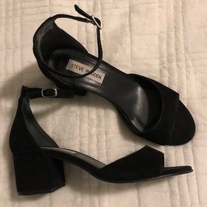 Steve Madden IIDEN black suede block heel sandal 8